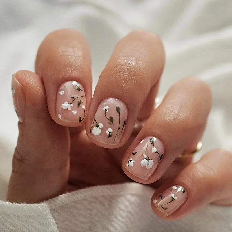 Nude Color Fake Nails White Flower Printed Short Square Press on Nails Cat\'s Eyes False Nails Tips for Women Summer DIY Manicure