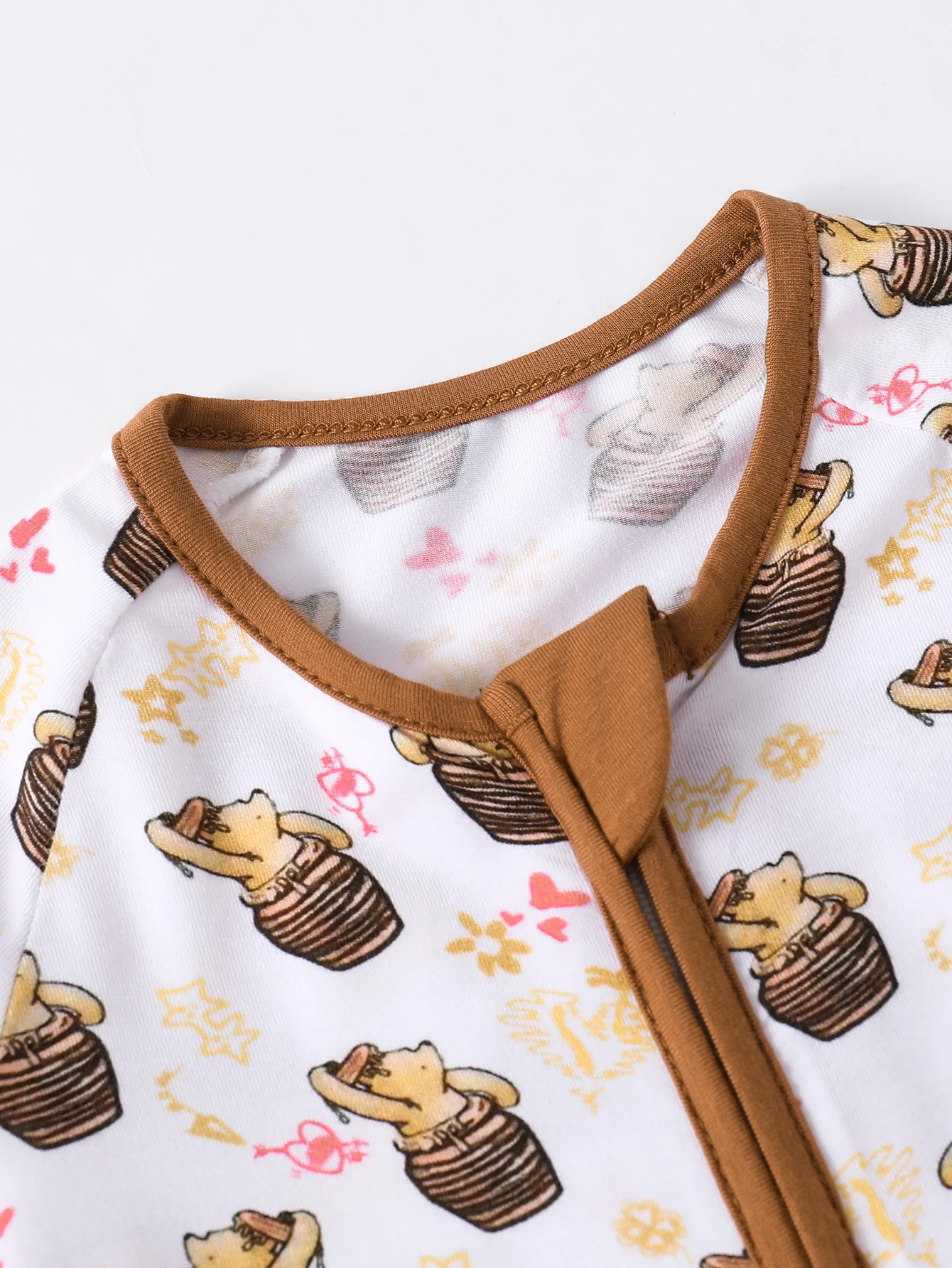 Baby bamboo fiber thin soft breathable fabric Bear bee print new casual baby reversible foot cover zipper clothing