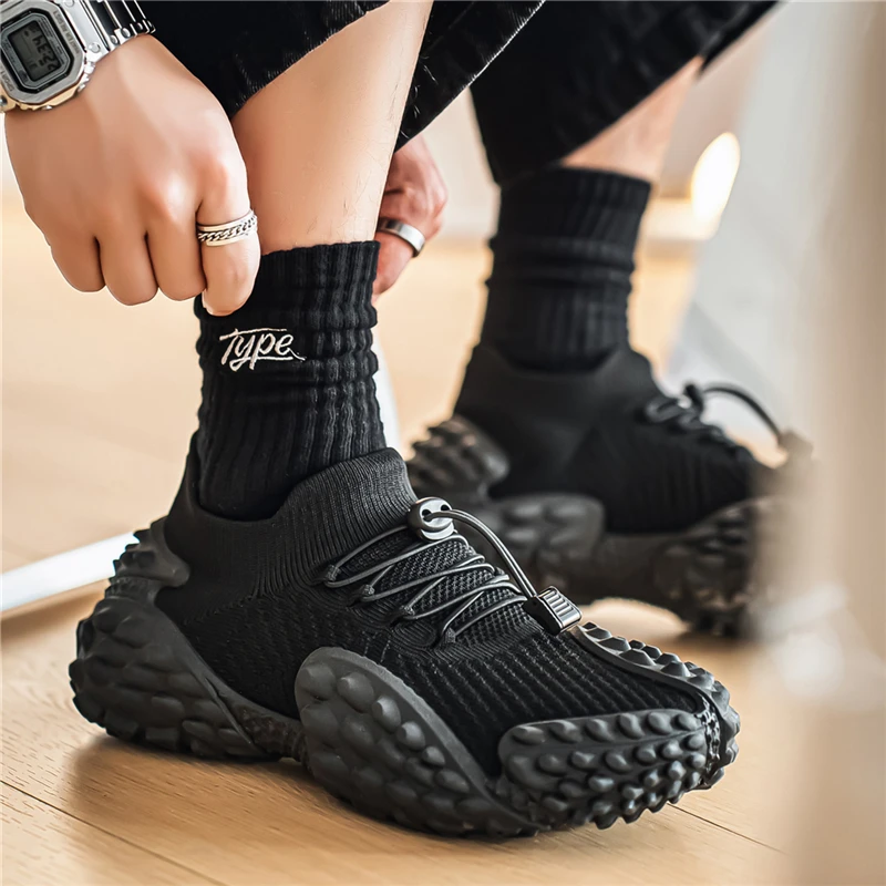 

Men Running Shoes Fashion Summer Mesh Breathable Soft Vintage Shoes High Quality Male Cushioning Elaticity Outdoor Sport Shoes