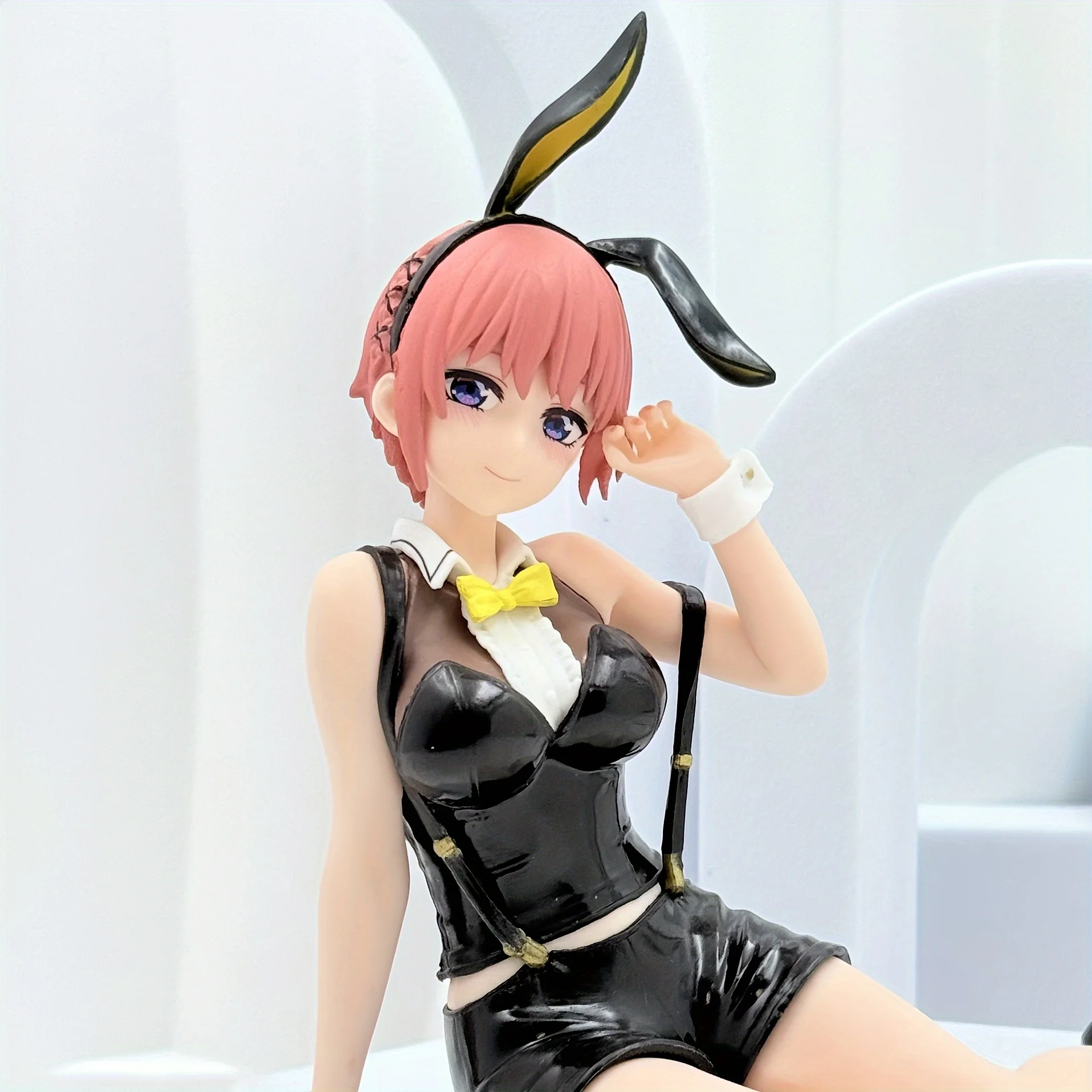 

Nakano Ichika & Nino & Miku & Yotsuba & Itsuki Rabbit Ear Maid Anime Figures Strap Outfit Collect Action Figures Toys for Kid