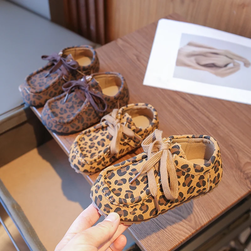 

Boys Girls Animal Prints Leather Shoes 2026 New Spring Toddler Casual Loafers Soft Sole Breathable Retro Kids School Daily Wear