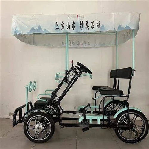Four-wheeled parent-child bicycles can bring children in front of them, sightseeing cars, pedaling tourist attractions