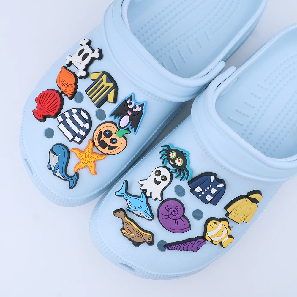 1 Set クロックス ジビッツ Shoe Accessories Charm Cute Shell Clothing Ghost Marine Animals Shoe Decorations Sandals Halloween Kids Gift