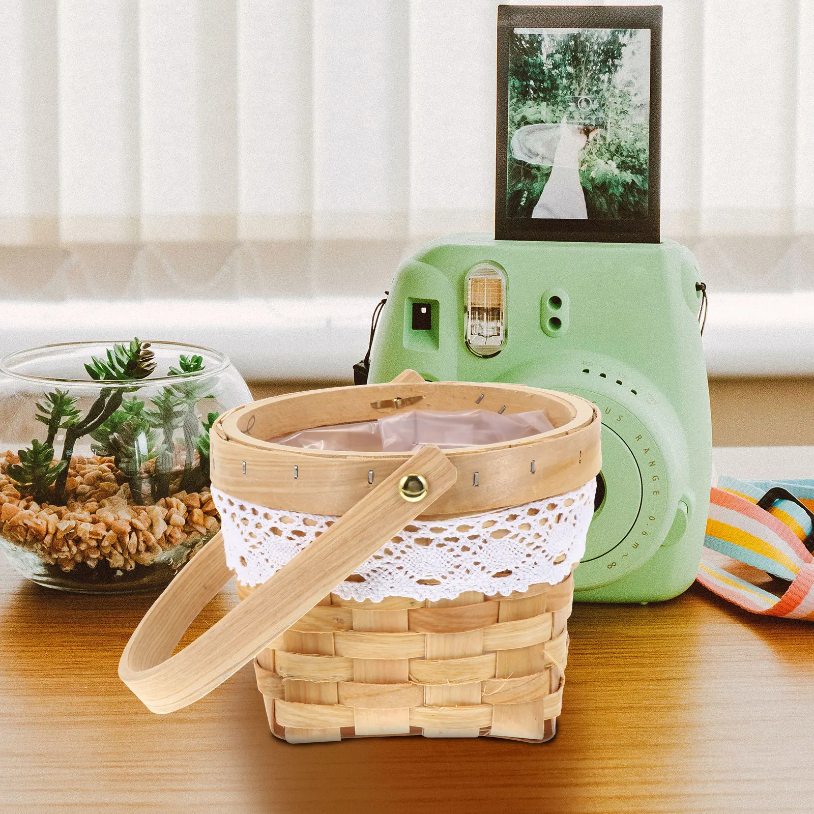 

Creative Hand-Woven Wooden Basket Eco-Friendly Storage Container For Food Bread Toiletries Home Office Festival Gift