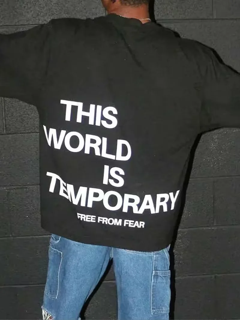 New Summer 2026 Collection: Printed T-shirts, '90s-inspired cropped tops, Y2K “grunge” style, and 2000s-inspired tops—unisex