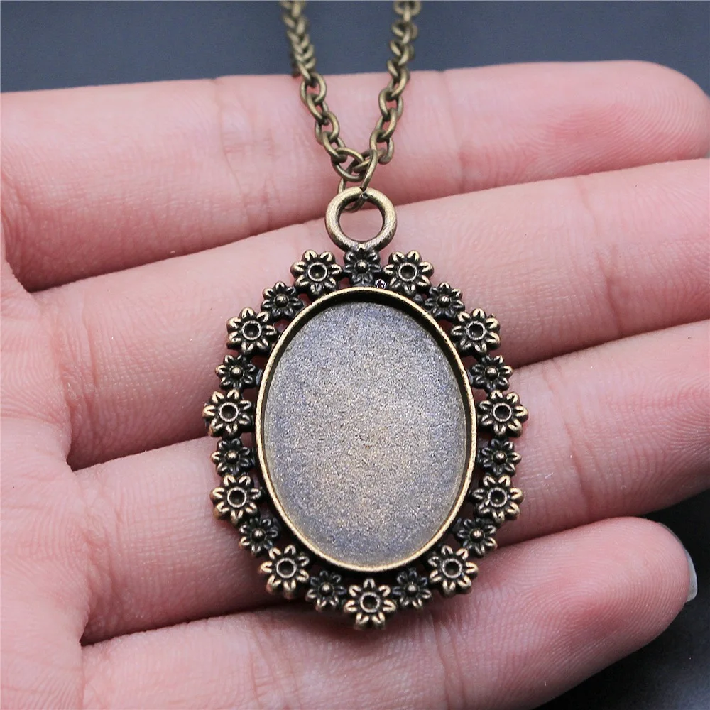 Antique Bronze Color 18x25mm Inner Size Oval Flower Style Settings Cabochons Bases Bezel Pendant Necklace Jewelry Accessories