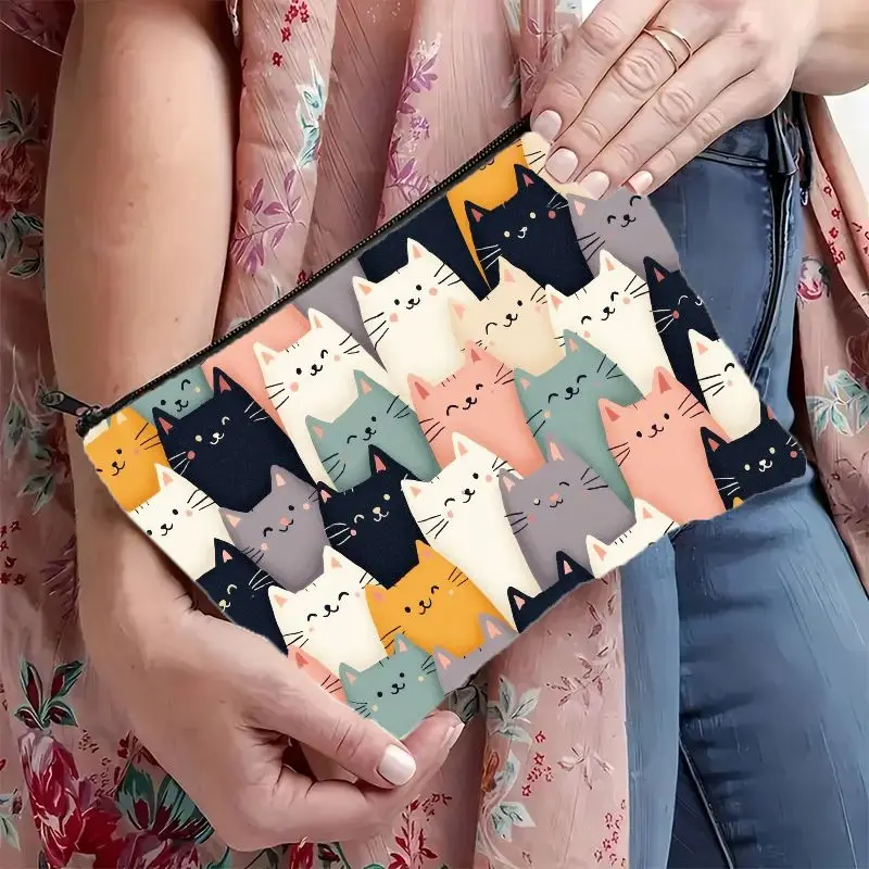 Adorable Cartoon Cat Print Makeup Bag, with Zipper Closure Lightweight, Portable Cosmetic Pouch for Daily Travel Toiletry Case