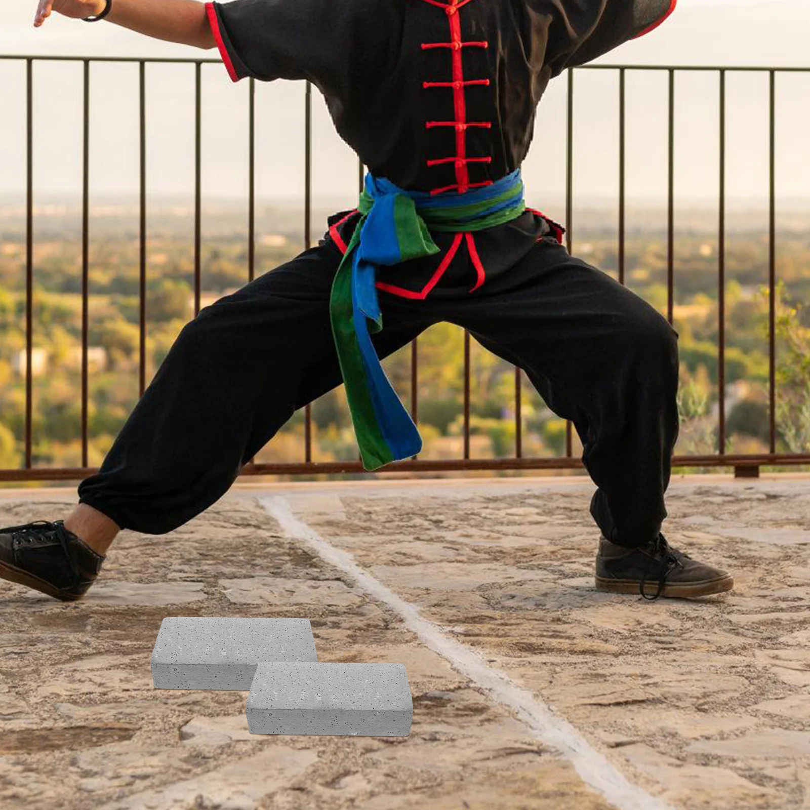 2pcs Head Splitting Brick Props Foam Bricks For Stage Movie Theater Realistic Fake Lightweight Prank Halloween Decor New Novelty