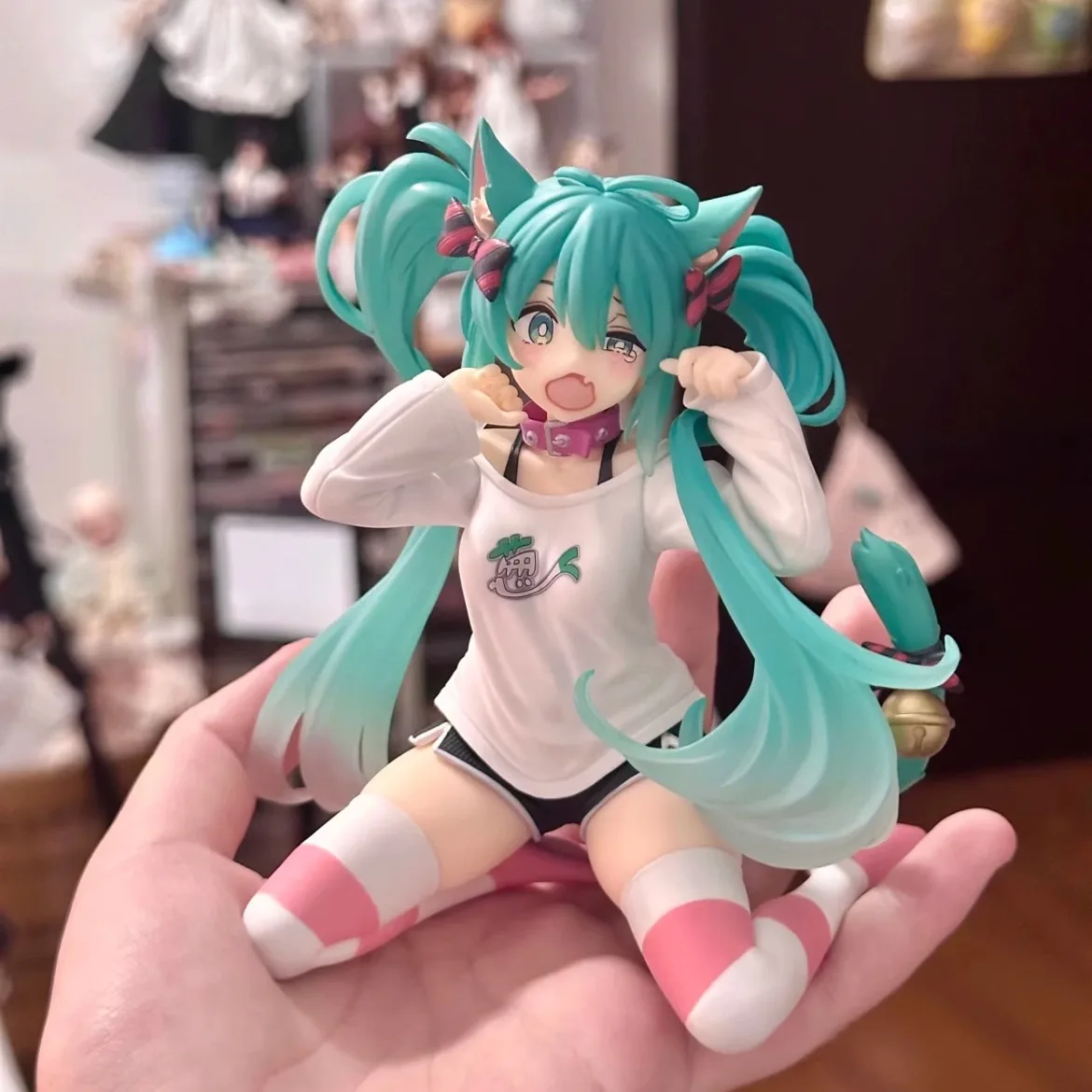 

BLBU ACGN Miku Figure Cat Eared Short Sleeved Pajamas 13cm Pvc Model Toys Miku Sexy Anime Figure Game Derivatives DIY Copy