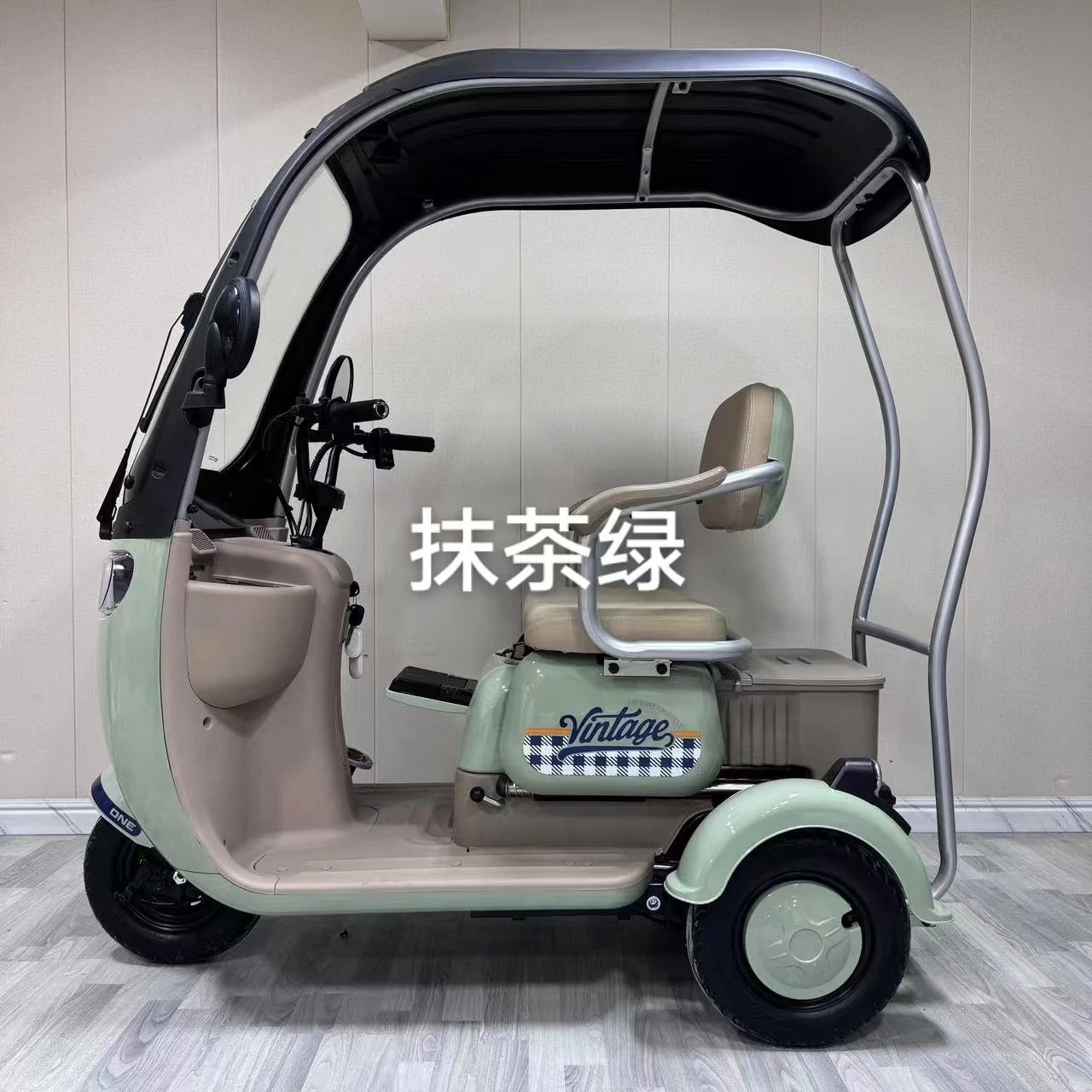 Factory Direct Sales of Household Electric Tricycles, Electric Tricycle Scooters, and Popular Electric Tricycle Passenger Cars