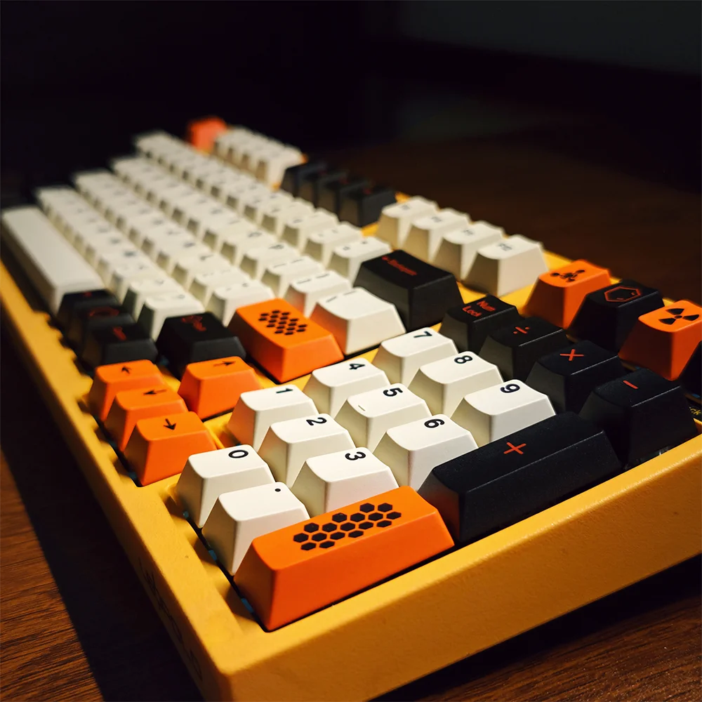Two Tone Black and Orange Durable PBT Keycaps Set High Quality for Gaming Mechanical Keyboards