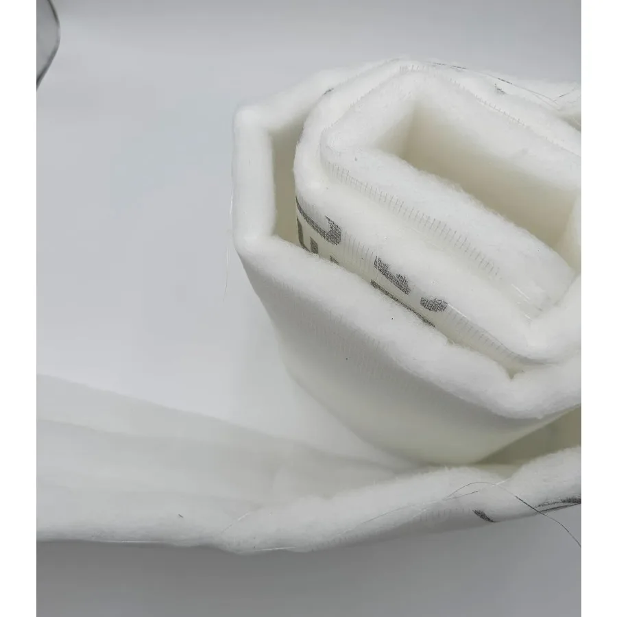 Filtre à air d'admission haute capacité pour plafond de cabine de pulvérisation dans les cabines de pulvérisation Downdraft avec une gestion efficace du flux d'air et un capuchon anti-poussière