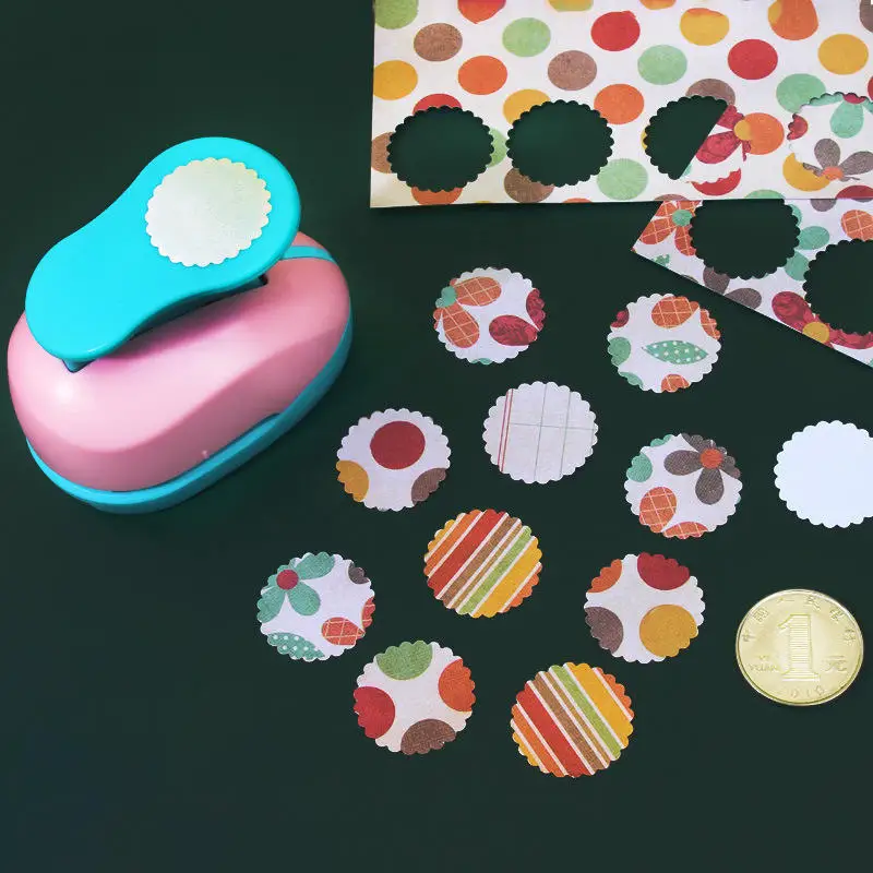 ワンピーススタンプエンボスツール、スタンプジャーナルホールパンチ、クリエイティブな手作りエンボスツール、ジャーナル素材コレクションツール