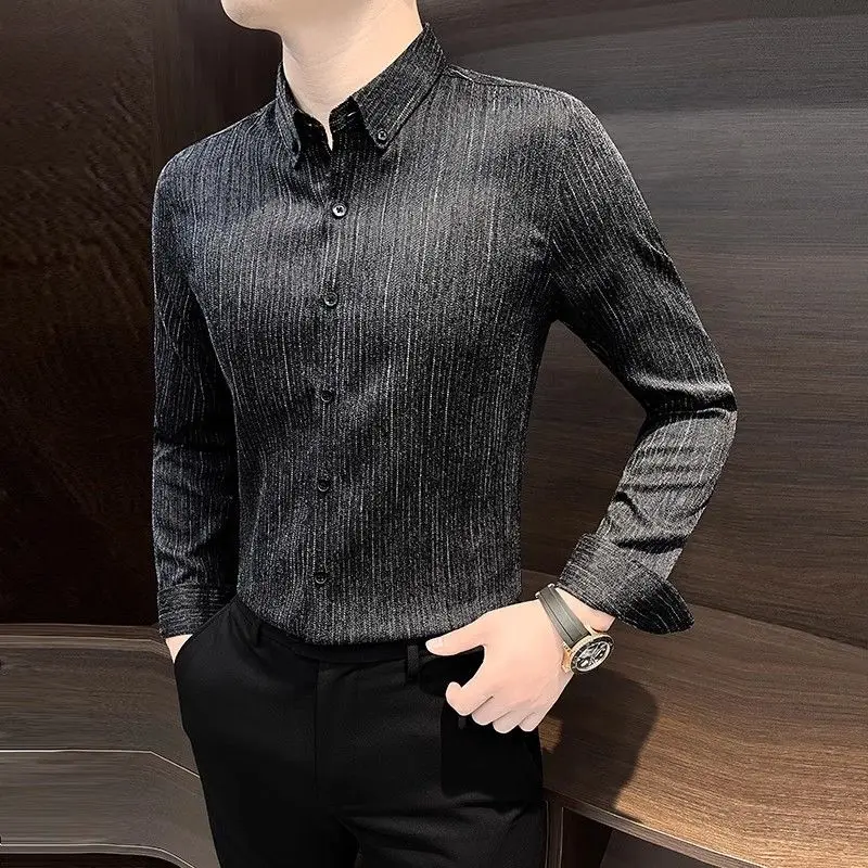 Striped Men's Long Seeved Shirt Elegante Slim Fit Premium Feel Business Casual Shirt