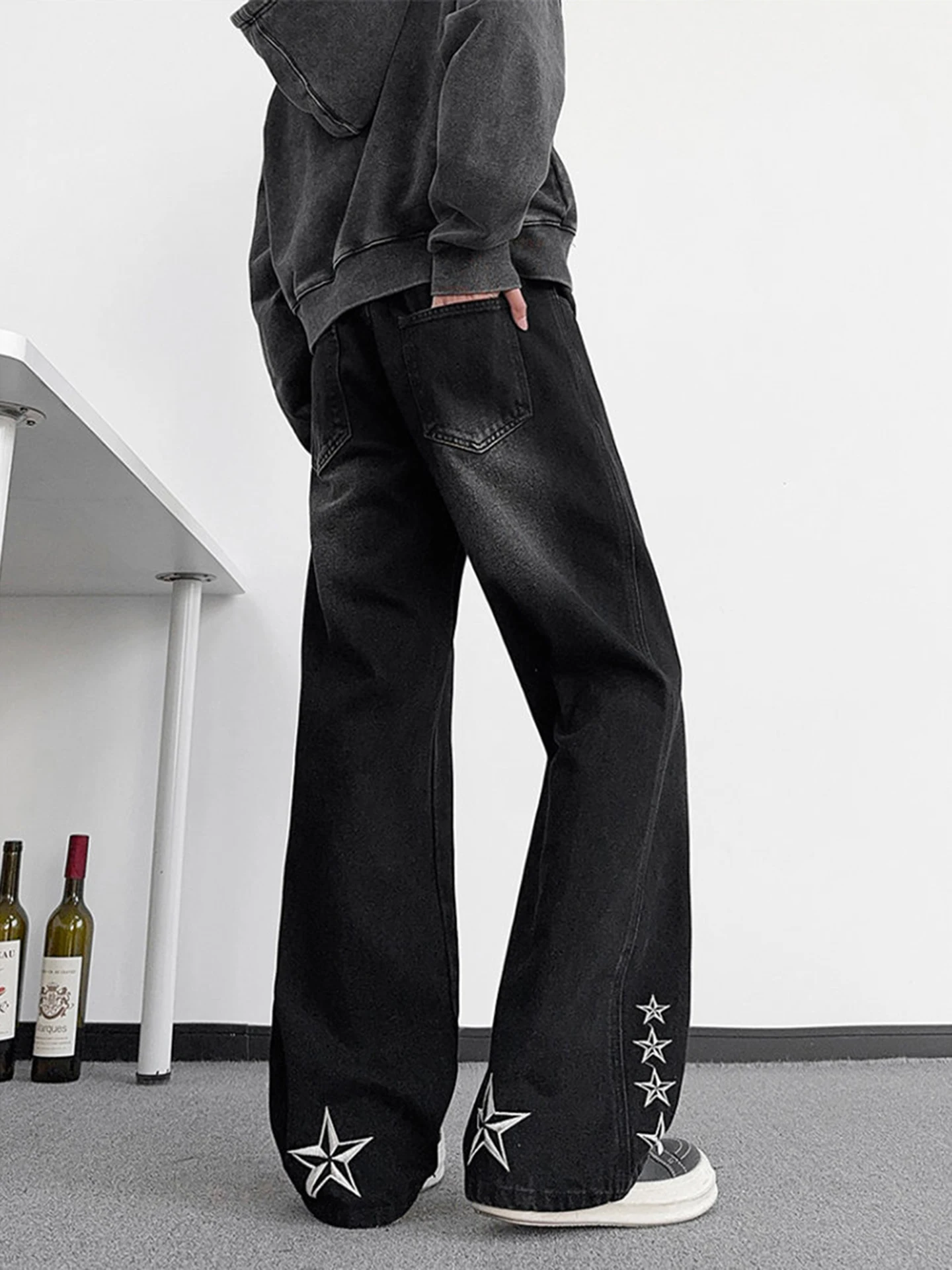 

Stars Embroidery Slant Cut Knife Jeans Men's American High Street Vibe Cool Straight Leggings Slimming Flared Pants