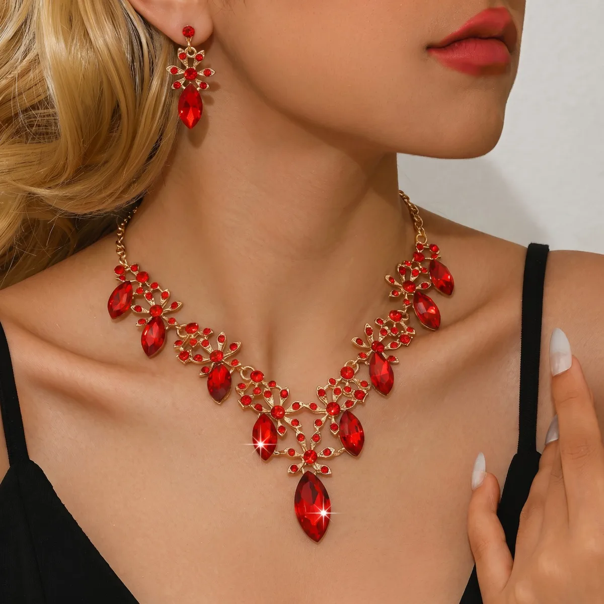 Women Gorgeous Red Marquise Flower Crystal Jewelry Set Evening Red Carpet Toast Dress Necklace Earrings Party Photoshoot Gift