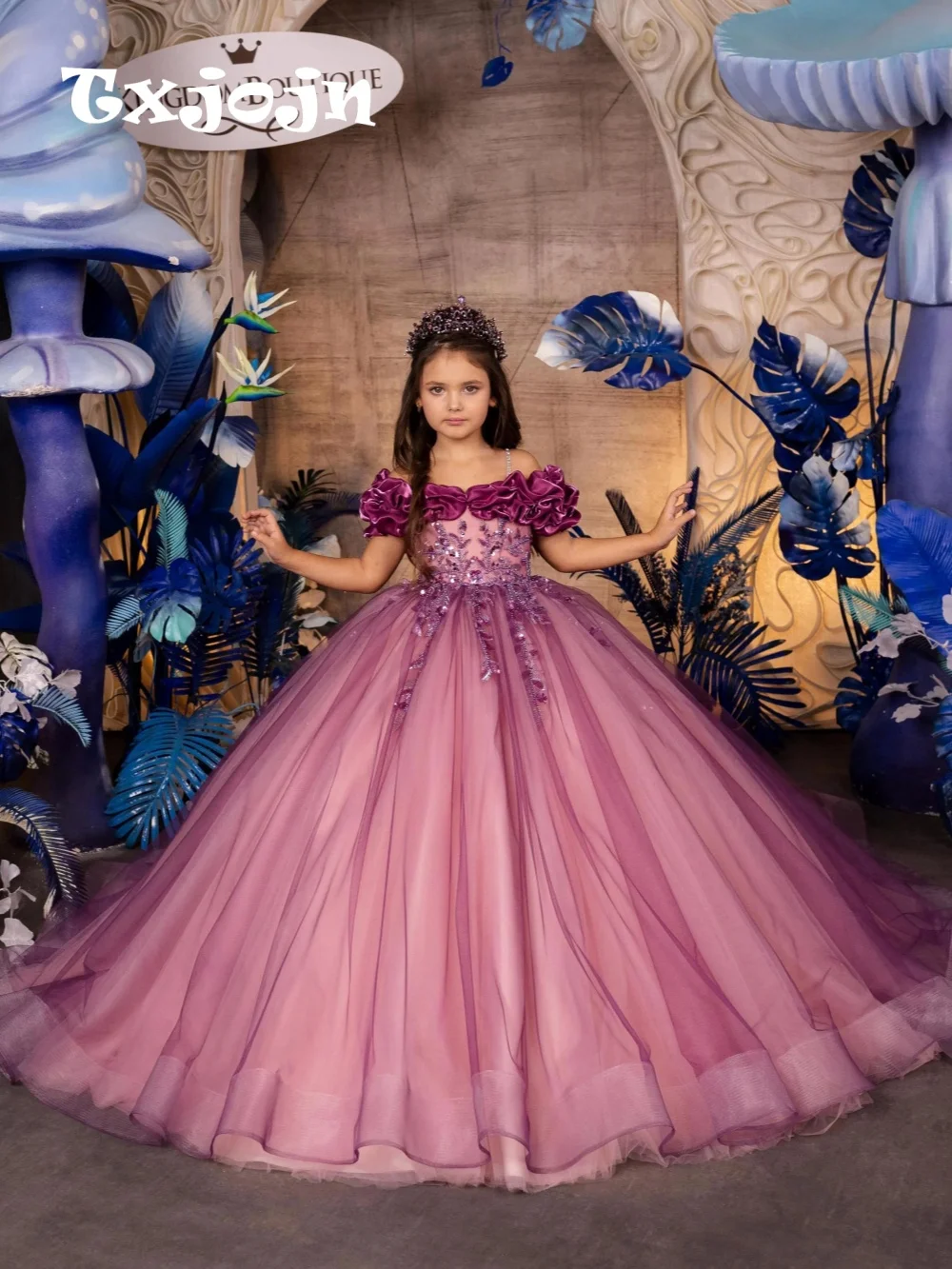 Kids Purple Ruffled Off Shoulder Princess Gown For Banquet Party Gorgeoyus Beaded Flower Girls Dress For Wedding 2-14Y