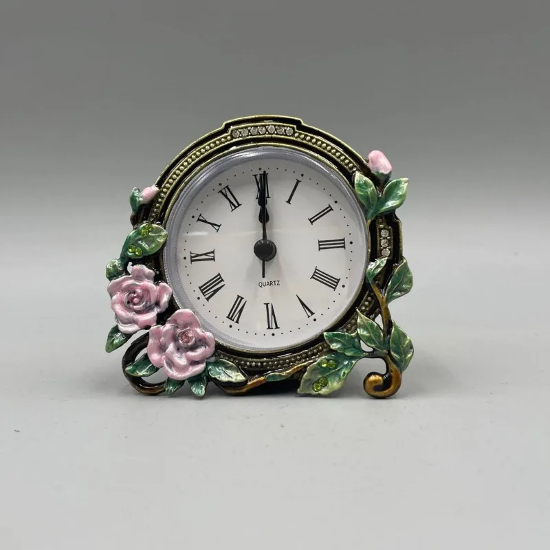 European Vintage Mini Enamel Metal Table Clock Simple Desktop Ornament Living Room Bedroom Home Decor