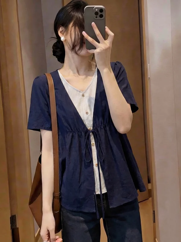 

Loose Fit Blue V-Neck Short Sleeve Women's Shirt Korean Style Commute Fashion Summer New plus Size Doll Top Fake Two-Piece Top