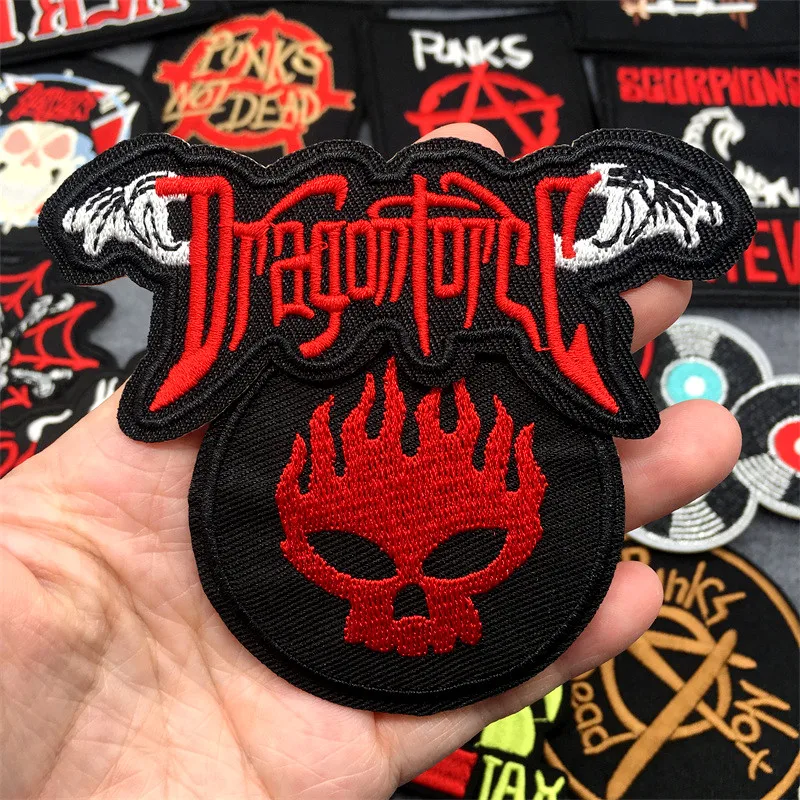 25pcs/lot Punk Rock Patches Iron on Clothes DIY Band Embroidered Patches for Clothing Jacket Jeans Stickers Appliques Stripes