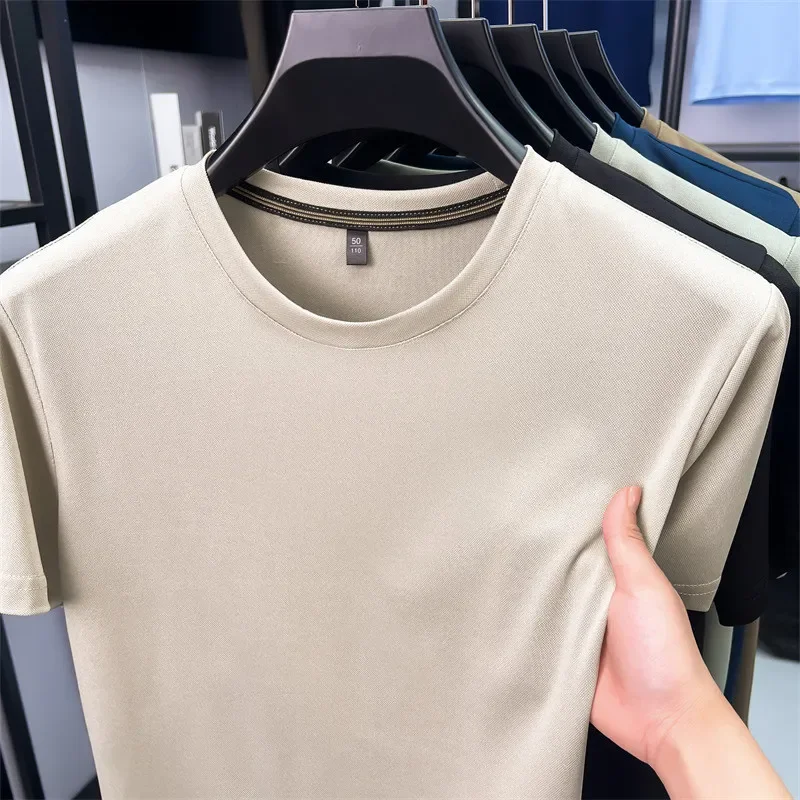 

2025 New Men's Korean Casual Short Sleeved Round Neck T-shirt Summer Fashionable and Comfortable Versatile Top