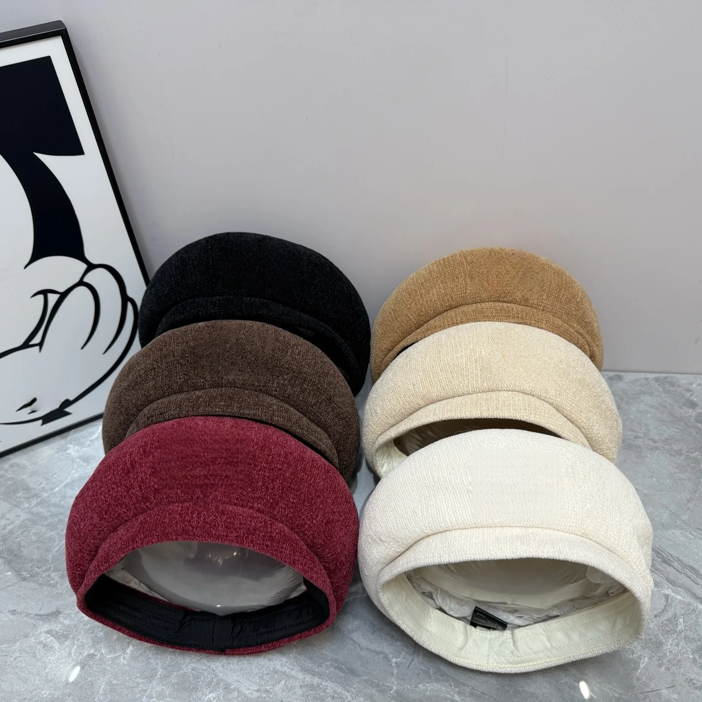 

Women Large Head Circumference Beret Corduroy Autumn Winter Fashion Versatile Retro British Face-fitting Date Home Holiday Gift