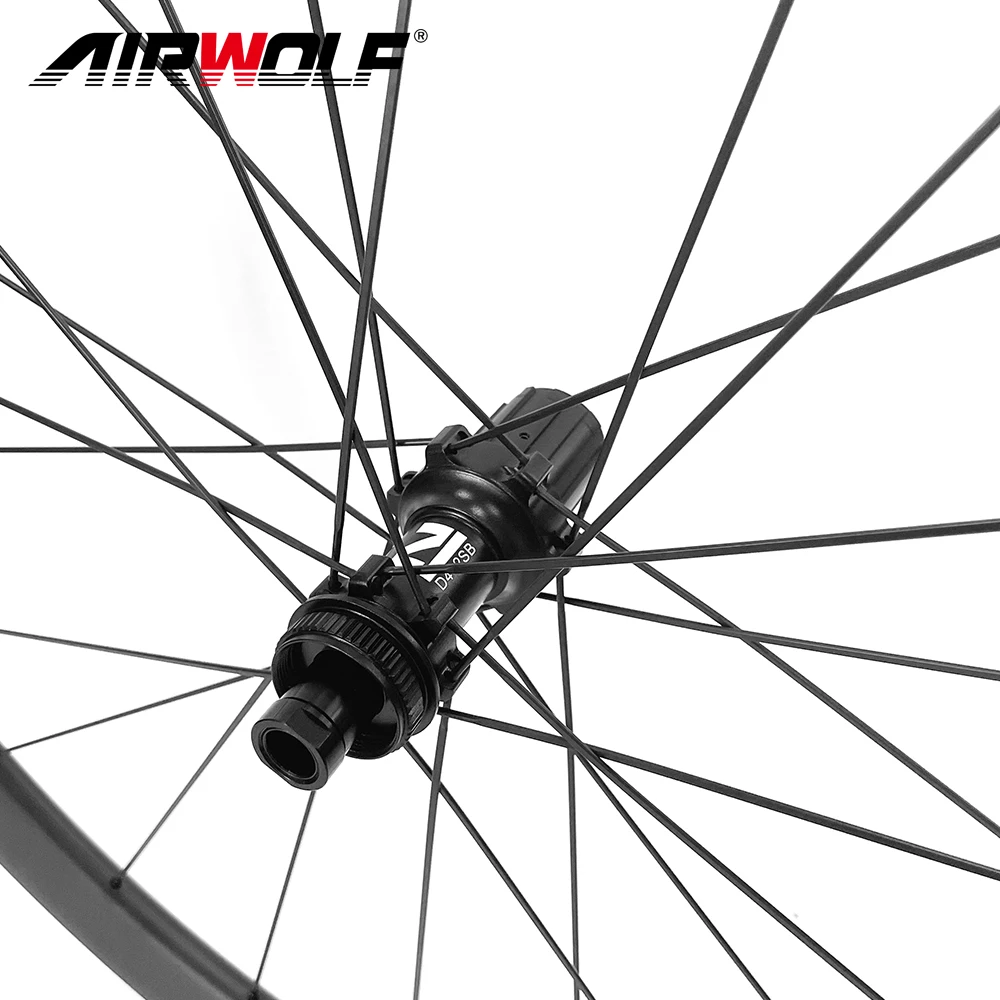 Carbon Road Bike Wheelset 700C Disc Brake Carbon Rim Center Lock Or 6-blot Tubuless Clincher Wheels UD 24h Carbon Wheels