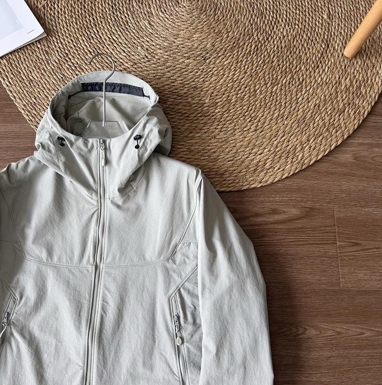 Herren-Softshell-Kapuzenjacke – Leichte Reißverschluss-Jacke für den Alltag im Herbst und für Outdoor-Aktivitäten – Detail 10