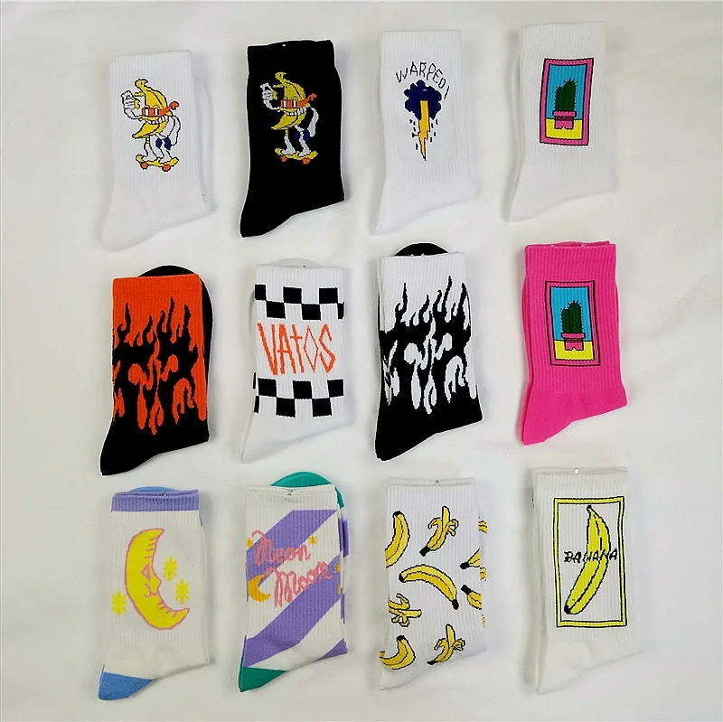 Korean style fashion Harajuku street hip hop socks unisex Funny Men Socks happy skateboard flame Women socks