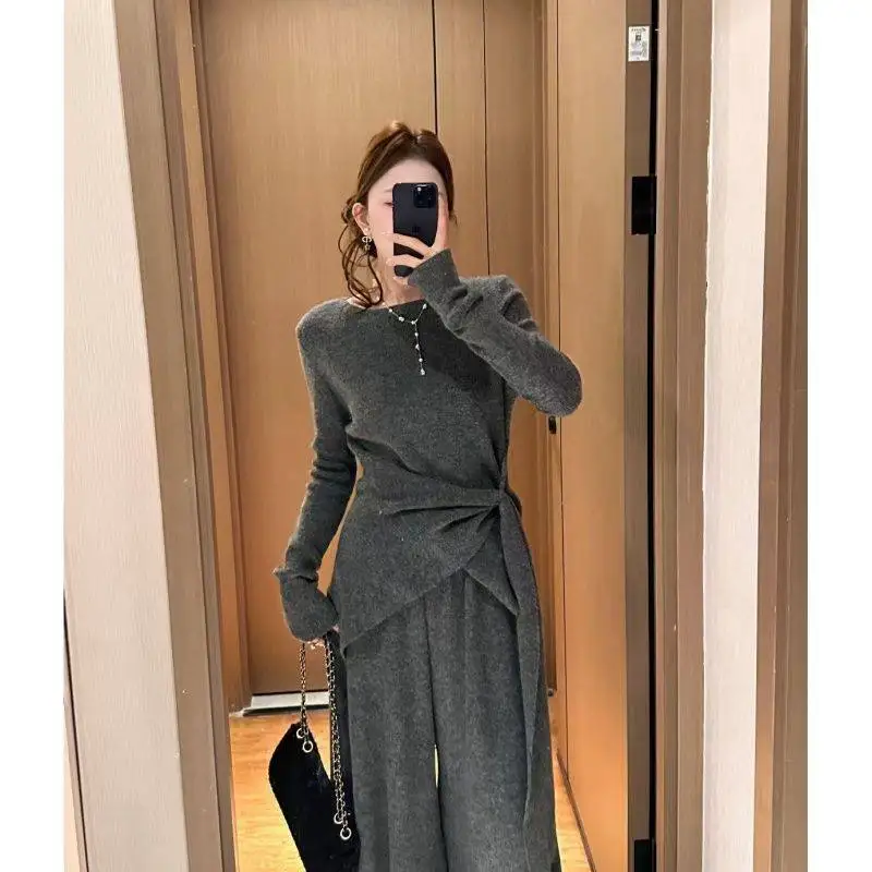 Temperament Set Women's Autumn and Winter New Item Niche Irregular Long Sleeved Top High Waisted Casual Pants Two-piece Set