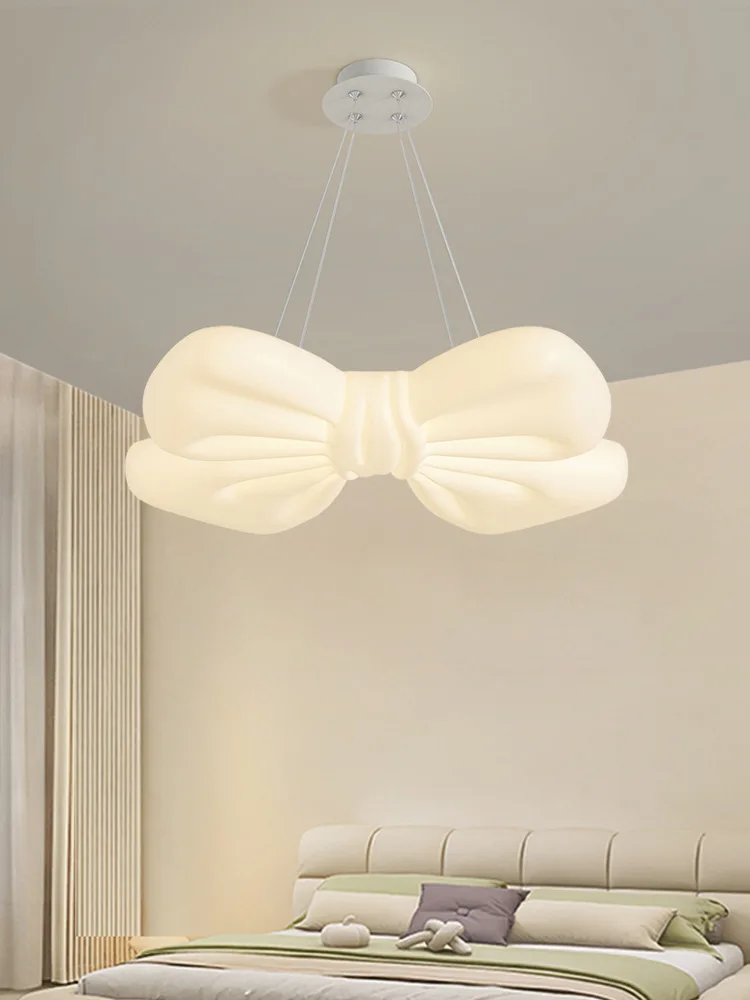 

Suitable for children's bedrooms, it is the ideal lighting for living rooms and dining rooms with LED ceiling chandeliers and cr