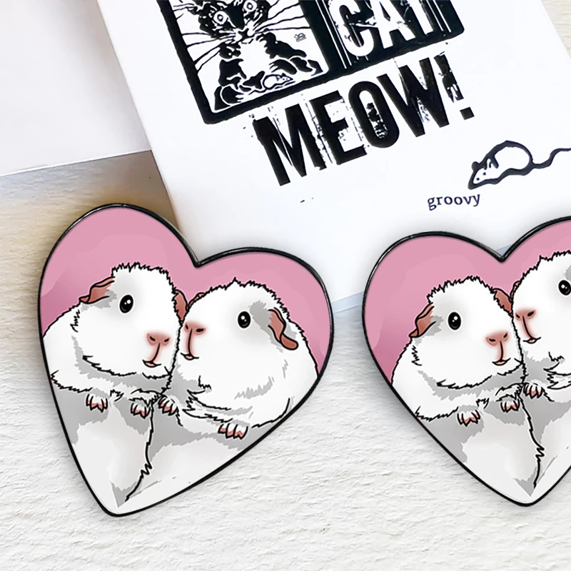 Guinea pig Love pin Funny Brooches Shirt Lapel Cute Badge Cartoon Jewelry Gift for Lover Girl Friends