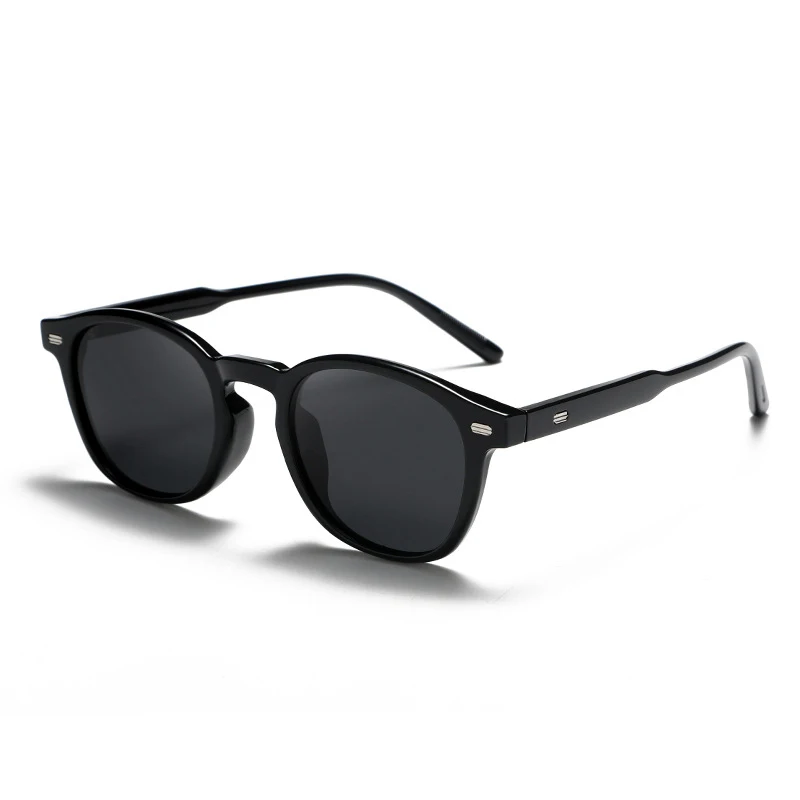 

New Polarizing Sunglasses Ocean Fashion Trend Glasses Male TR90 Street Shot Women Wholesale