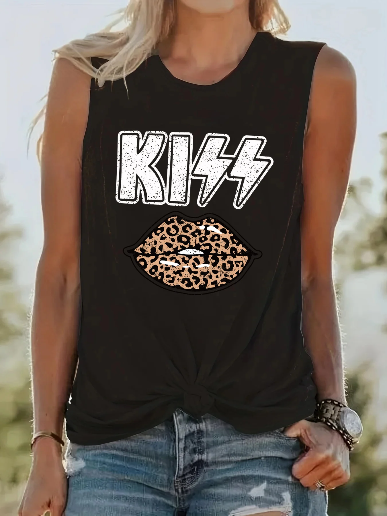 Women's KISS Leopard print lip print Print Sleeveless Vest White T-shirt Tshirts Creativity Streettshirt Individual Casual Cloth