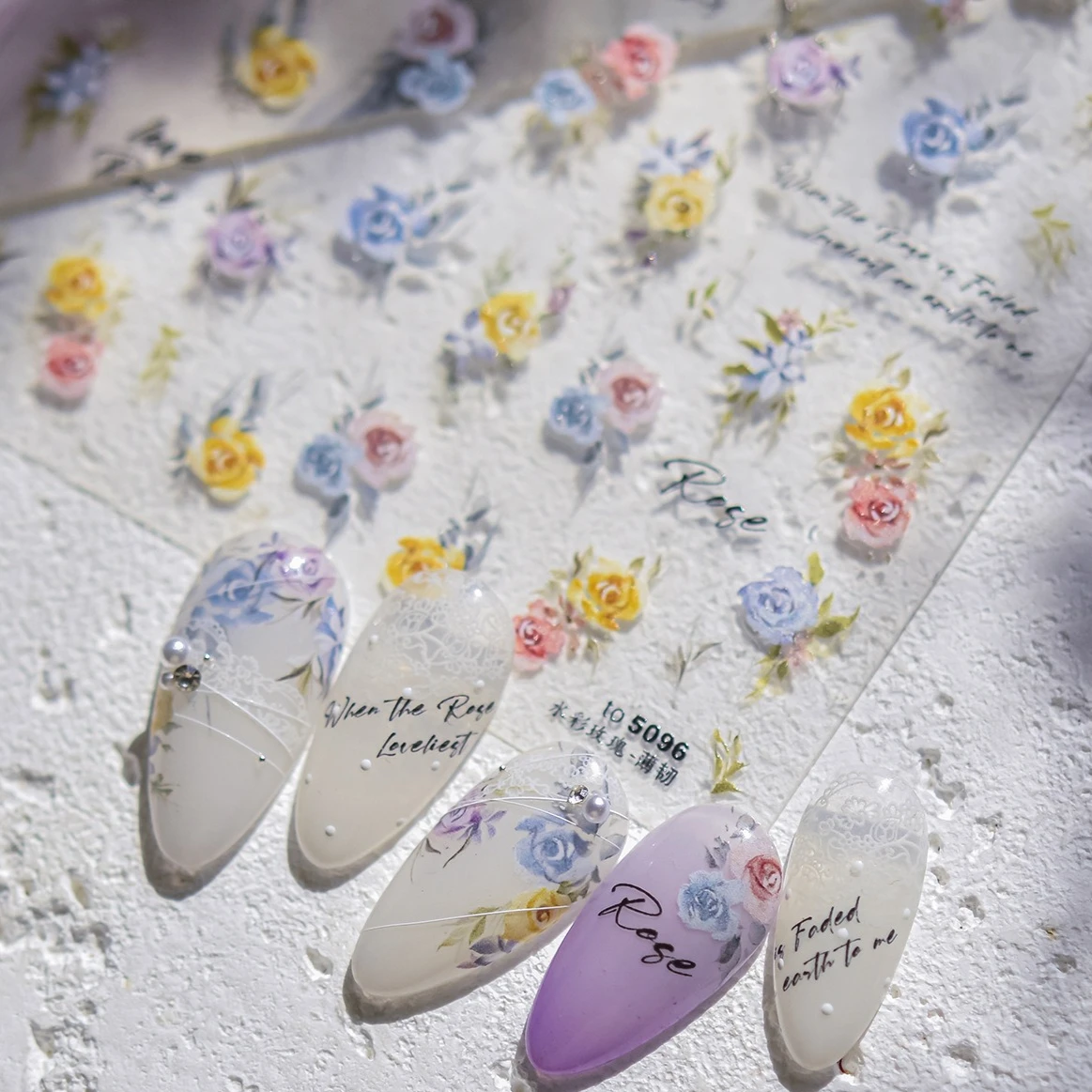 Estilo aquarela rosa flor colorida rosa chinensis 3d 5d relevos planos encantadores autoadesivos adesivos de arte de unha decalques de manicure