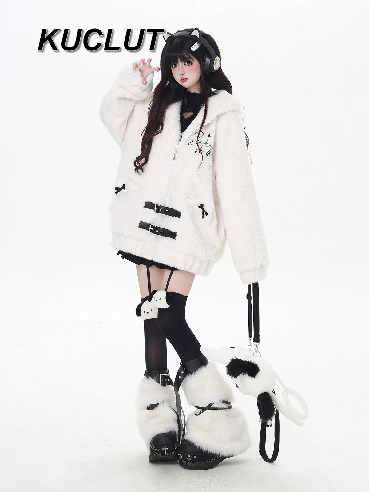 النمط الياباني معاطف فضفاضة للنساء الشتاء الأصلي المطرزة صوف الضأن معطف مقنع تنوعا الصوف مبطن سترات دافئة