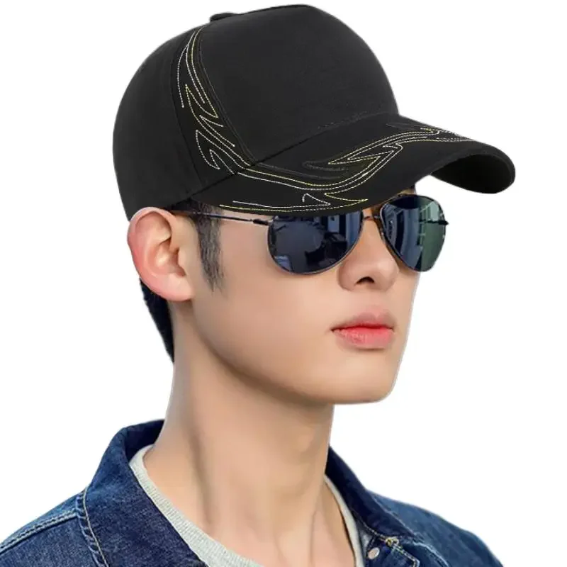 

Personalized Lines Hat Men's Four Seasons Baseball Cap High Top Deepening Face Highlighting Small