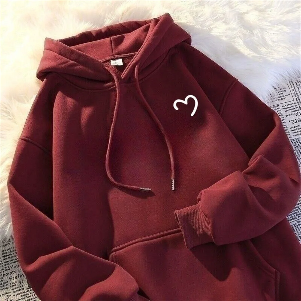 Felpa con cappuccio stampata retrò Love in tinta unita per la collezione di moda primaverile e autunnale Tendenza moda casual Top versatile e pigro