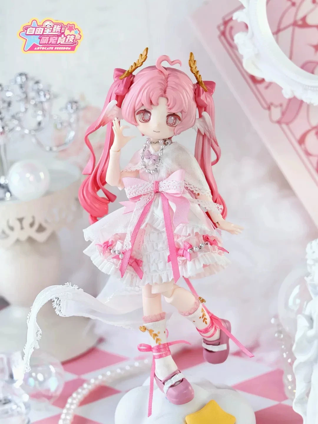 Op voorraad Authentiek 1/12bjd Blind Box Advocate Freedom Schattig 100% V2 Serie Beweegbare Actiefiguur Bureau Ornament Collectible