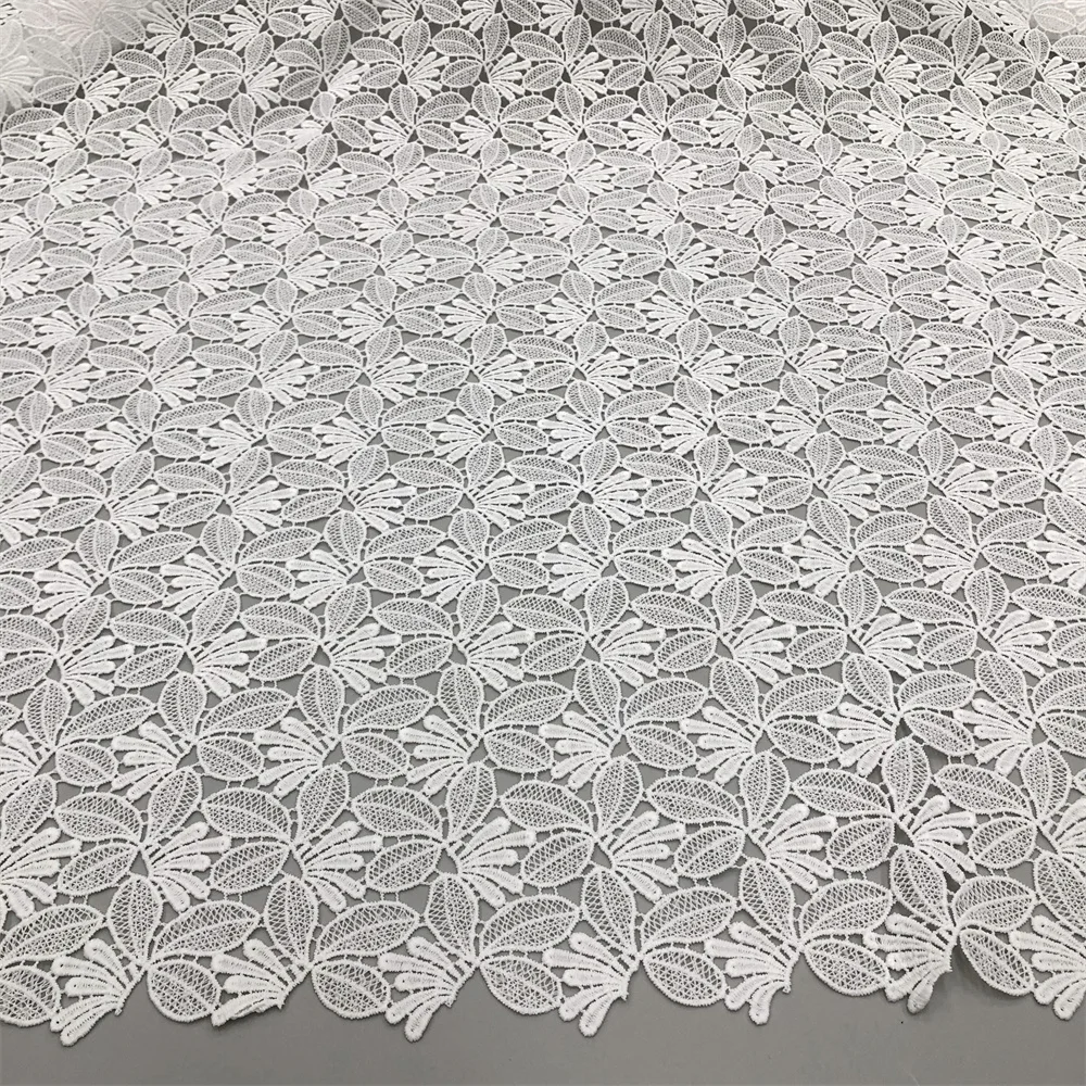 Weißer Spitzenstoff Hohe Qualität 2026 Wasserlösliche Bestickte Modische Weiche Spitze 5 Yards – Detail 7