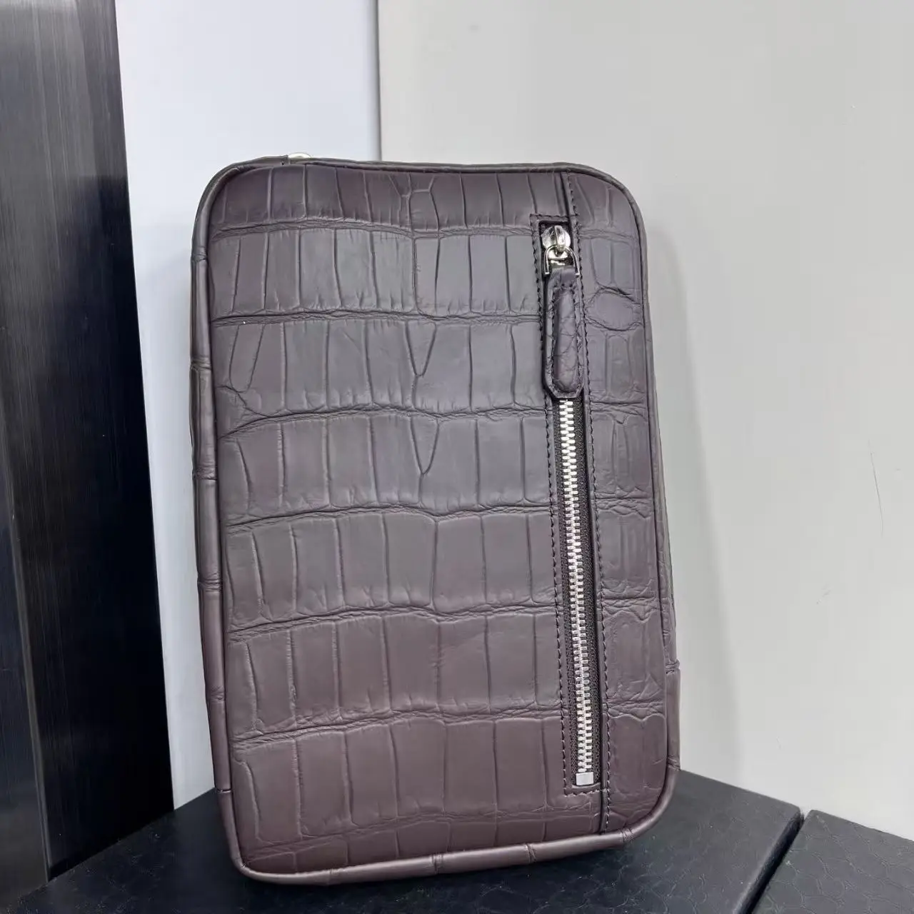 Luxury Quality Genuine/Real 100% crocodile leathe skin men cross body bag small size waist/shoulder men bag grey black color