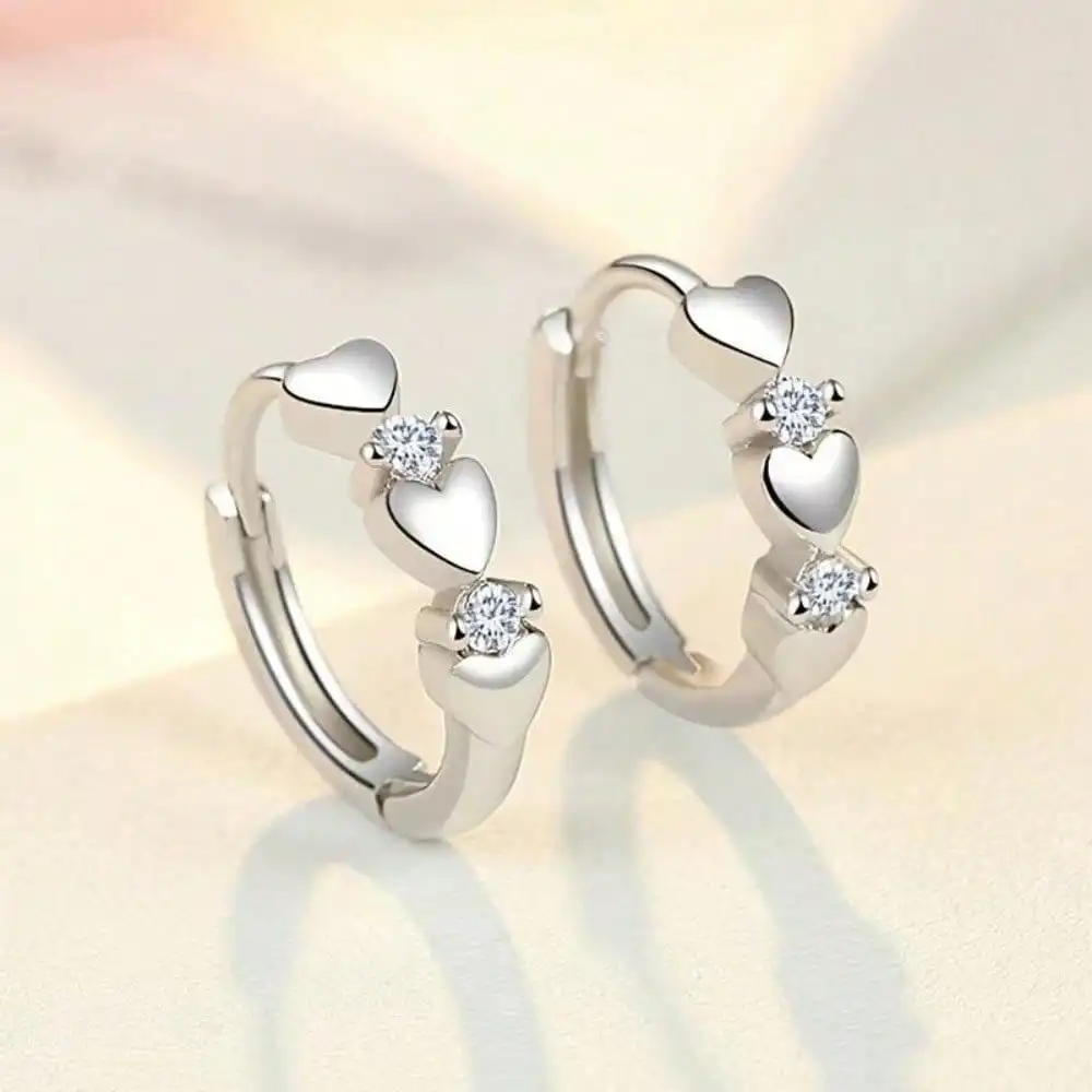 Cute Heart Small Hoop Earrings Women 3 Metal Colors Trendy Girls Ear Circle Earrings Fancy Accessories Statement Jewelry