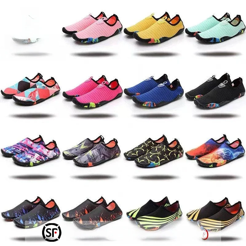 

Outdoor Running Beach oes Sos Anti-Slip Sports Fitn Water Crossing oes Men Women Swimming Slippers Lightweight Durable