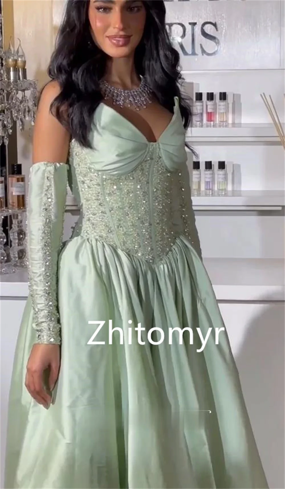 Customized Elegant High Quality Strapless Ball Gown Quinceanera Dress Beading Paillette / Sequins Anke Length Evening Classic Re