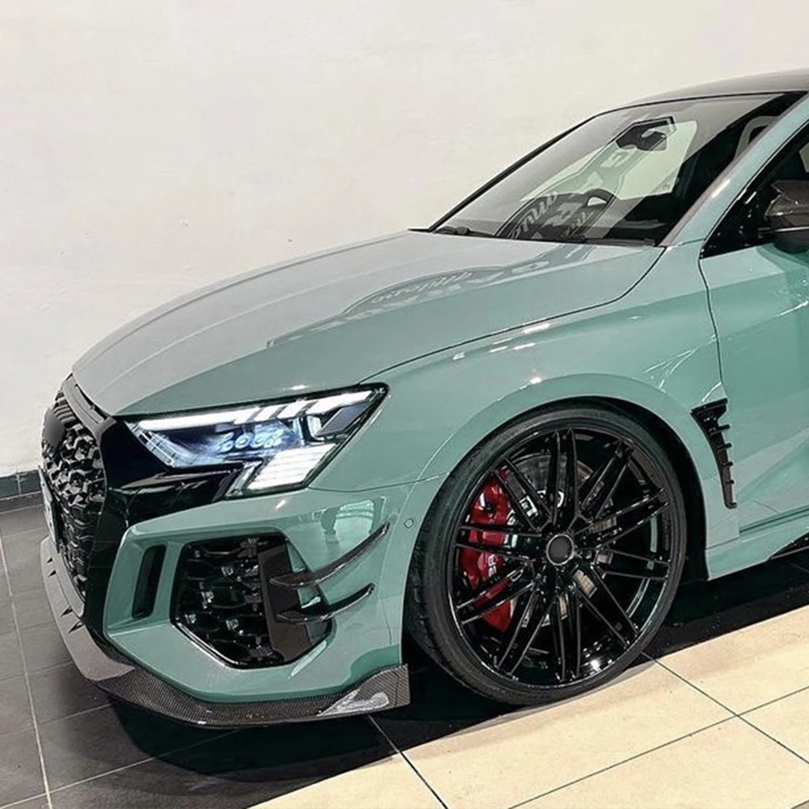 Для Audi RS3 8Y 2021-2024 Седан 4-дверный передний бампер Боковая накладка на вентиляционное отверстие Автомобильный противотуманный фонарь Впускная