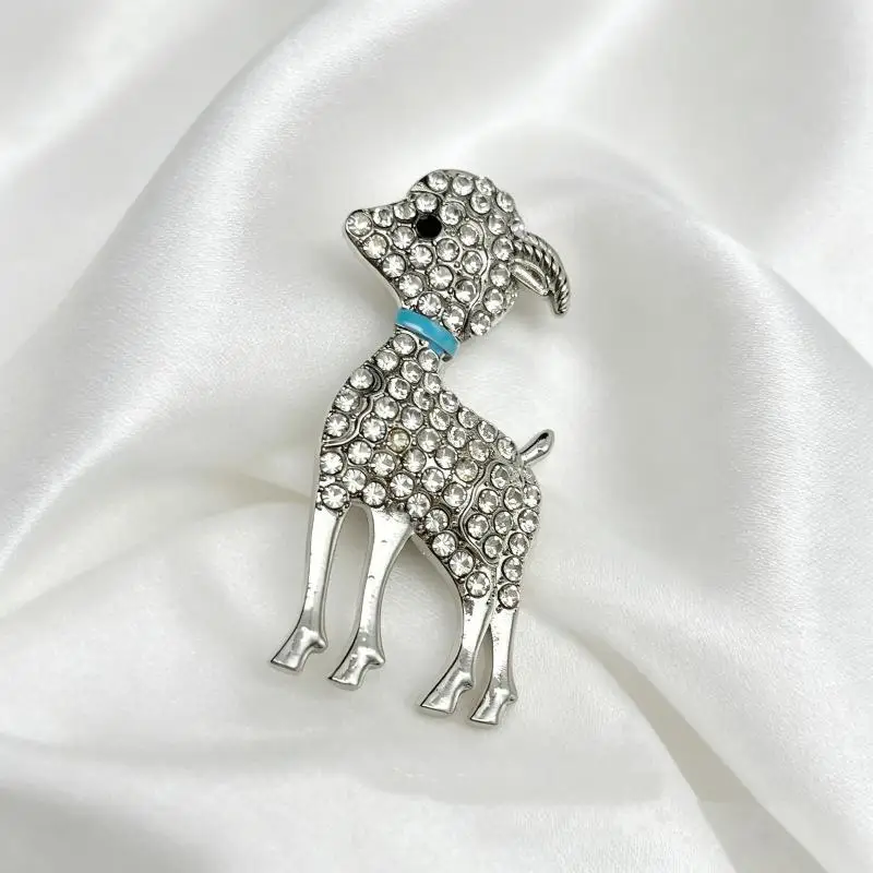Cute Animal Lamb Brooch Silver Plated Full Rhinestone Crystal Inlay Accessory for Backpack Decor Daily Wear Prom Parties Girls