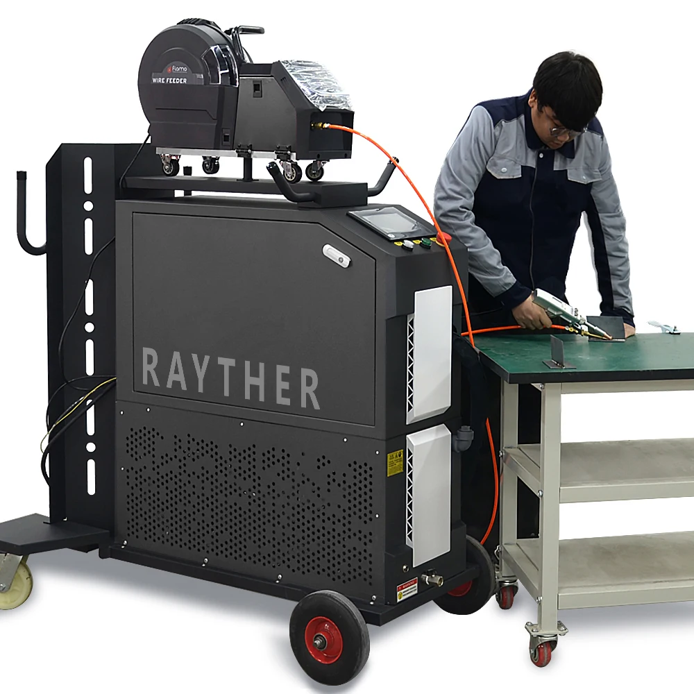 

2024 New 1kw 1.5kw 2kw Mini-size Handheld Fiber Laser Welder Laser Welding Machine for CS Metal Welding Cutting Cleaning