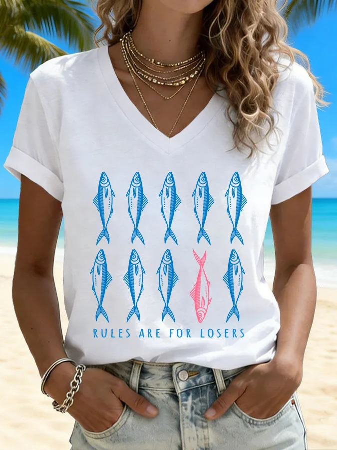 ilstile Women V Neck Fish Graphic T-Shirt 