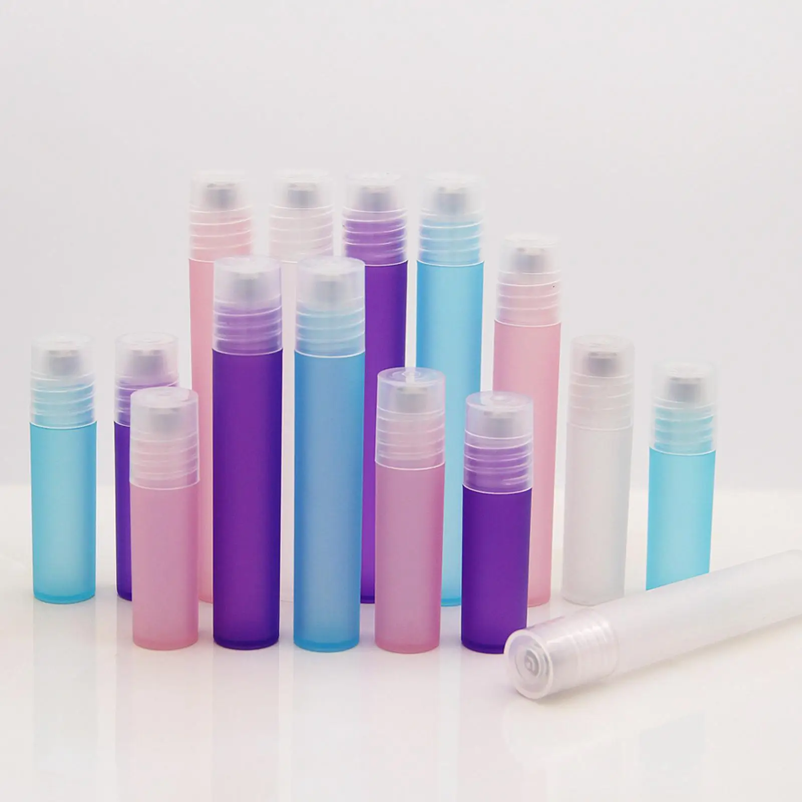 Portable Essential Oil Bottle Plastic Roll on Roller Ball Vial for Travel Perfume Sample Liquid Storage