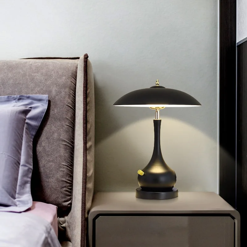 

Modern Designer Luxury Table Lamp Living Room Sofa Bedroom Bedside Study Hotel Nordic Creative Touch Dimming Reading Desk Lights